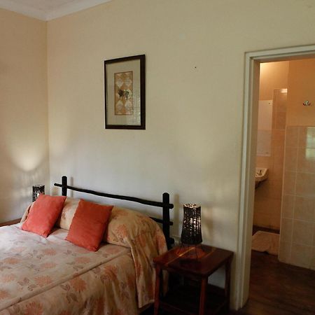 Down Gran'S Self-Catering Cottage Lobamba Luaran gambar