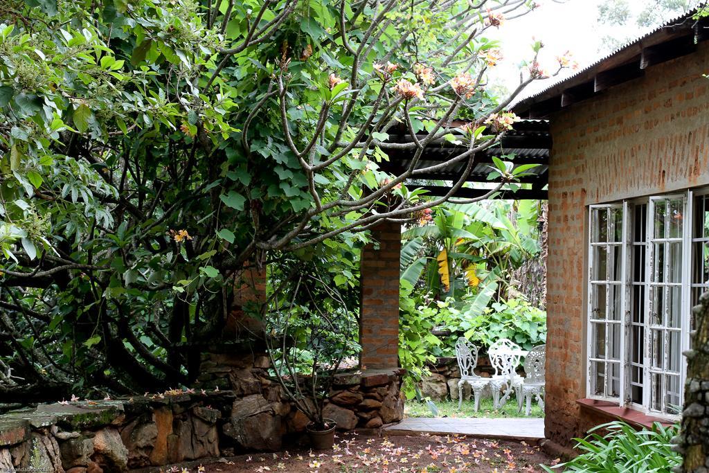 Down Gran'S Self-Catering Cottage Lobamba Luaran gambar